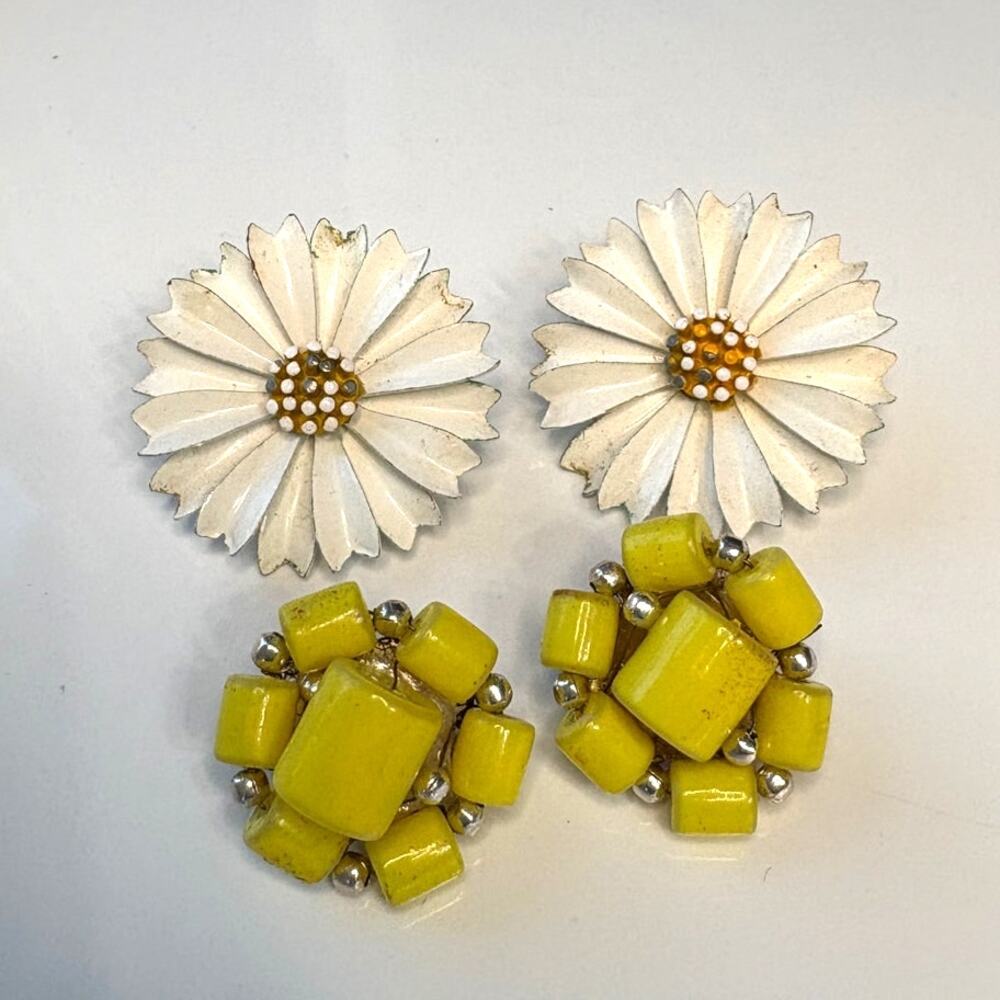 2 Pairs Vintage Clip On Earrings | Crown Trifari Daisy & Yellow Beaded Japan